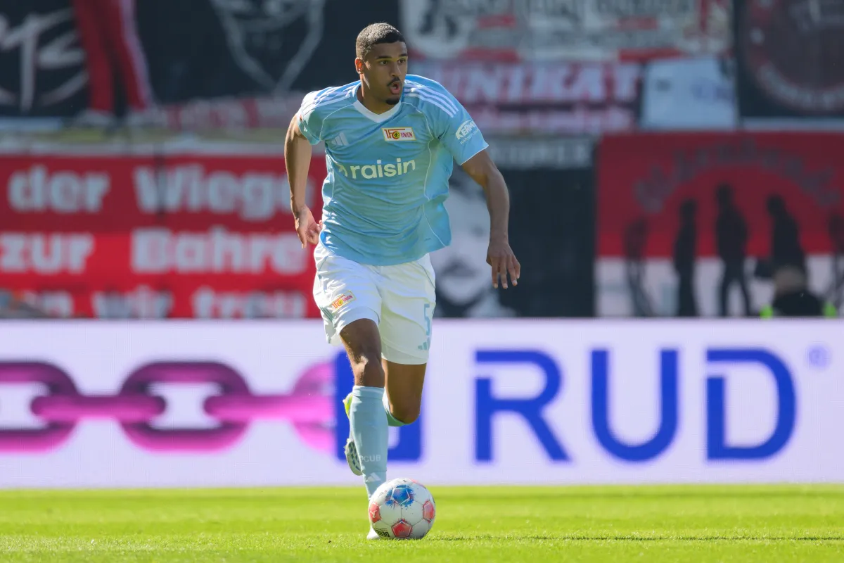 Danilho Doekhi Jalani Tes Medis di Lazio, Kontrak Hingga 2029