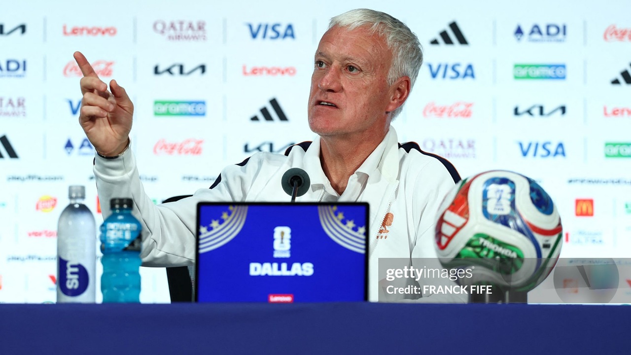 Didier Deschamps Tolak Biarkan Spanyol Kuasai Permainan