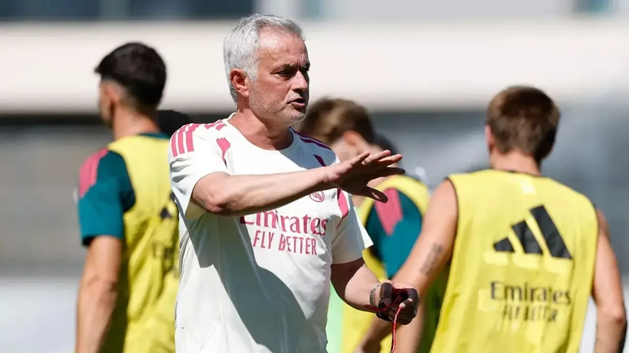 Jose Mourinho 'Mencuri' Seorang Spesialis dari Benfica