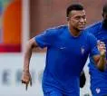 Kylian Mbappe Tak Tuntaskan Latihan Jelang Duel Prancis vs Spanyol