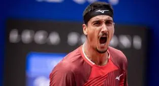 Lorenzo Sonego Klaim Kemenangan Pertama Di Gstaad