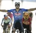 Mathieu van der Poel Menang, Tadej Pogacar Tetap Pimpin Tour de France