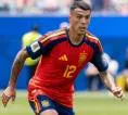 Pedro Porro Akhirnya Tanggapi Isu Transfer ke Barcelona