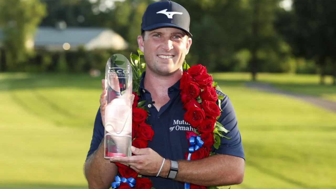 Steven Fisk Kalahkan Taylor Pendrith di Babak Playoff ISCO Championship