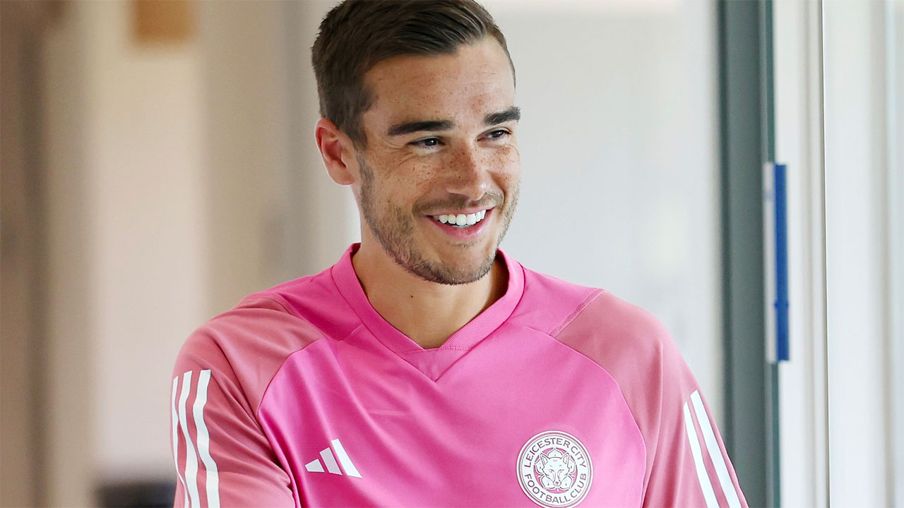 Tiba di Cagliari, Harry Winks: Senang Akhirnya Bisa Kembali ke Italia