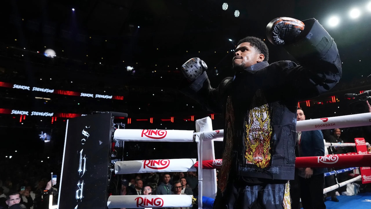 Tolak Lawan Valenzuela, Shakur Stevenson Incar Duel dengan Haney
