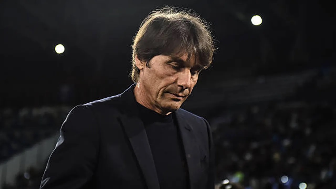 Antonio Conte Tergoda Tawaran Arab Saudi, Stefano Pioli ke Timnas Italia