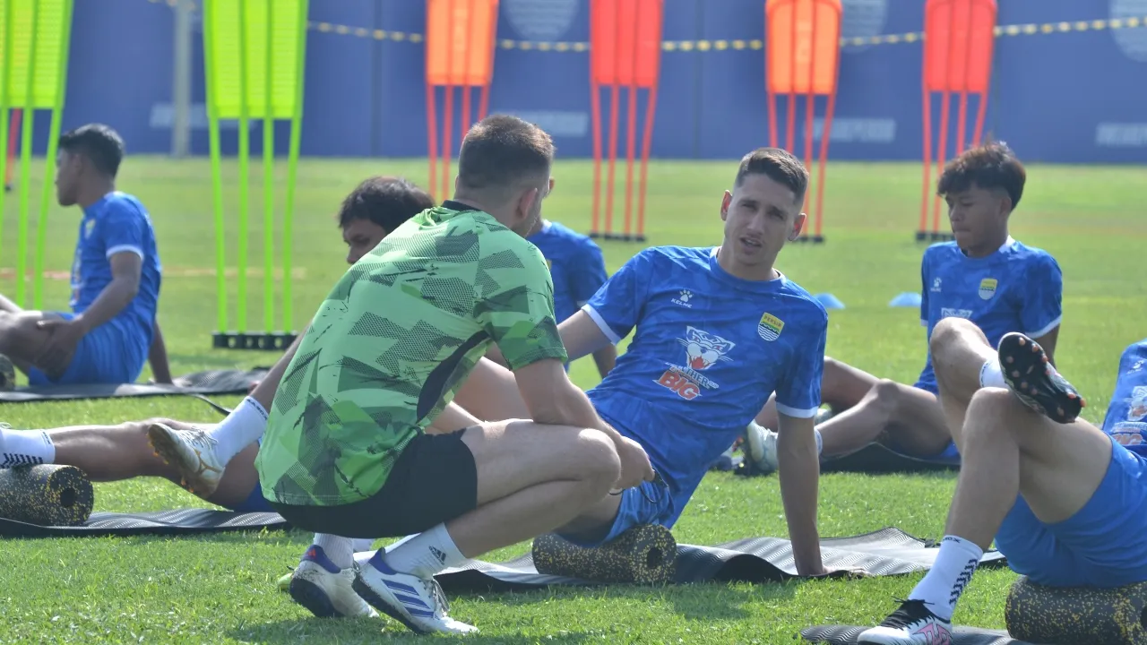 Atribut Unik Jadi Faktor Persib Kepincut Rekrut Luka Menalo