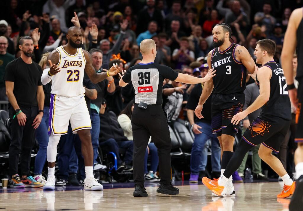 Brooks Ramalkan LeBron Gabung Warriors Musim Depan
