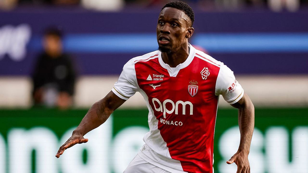 Chelsea dan Spurs Saling Sikut Demi Rekrut Folarin Balogun