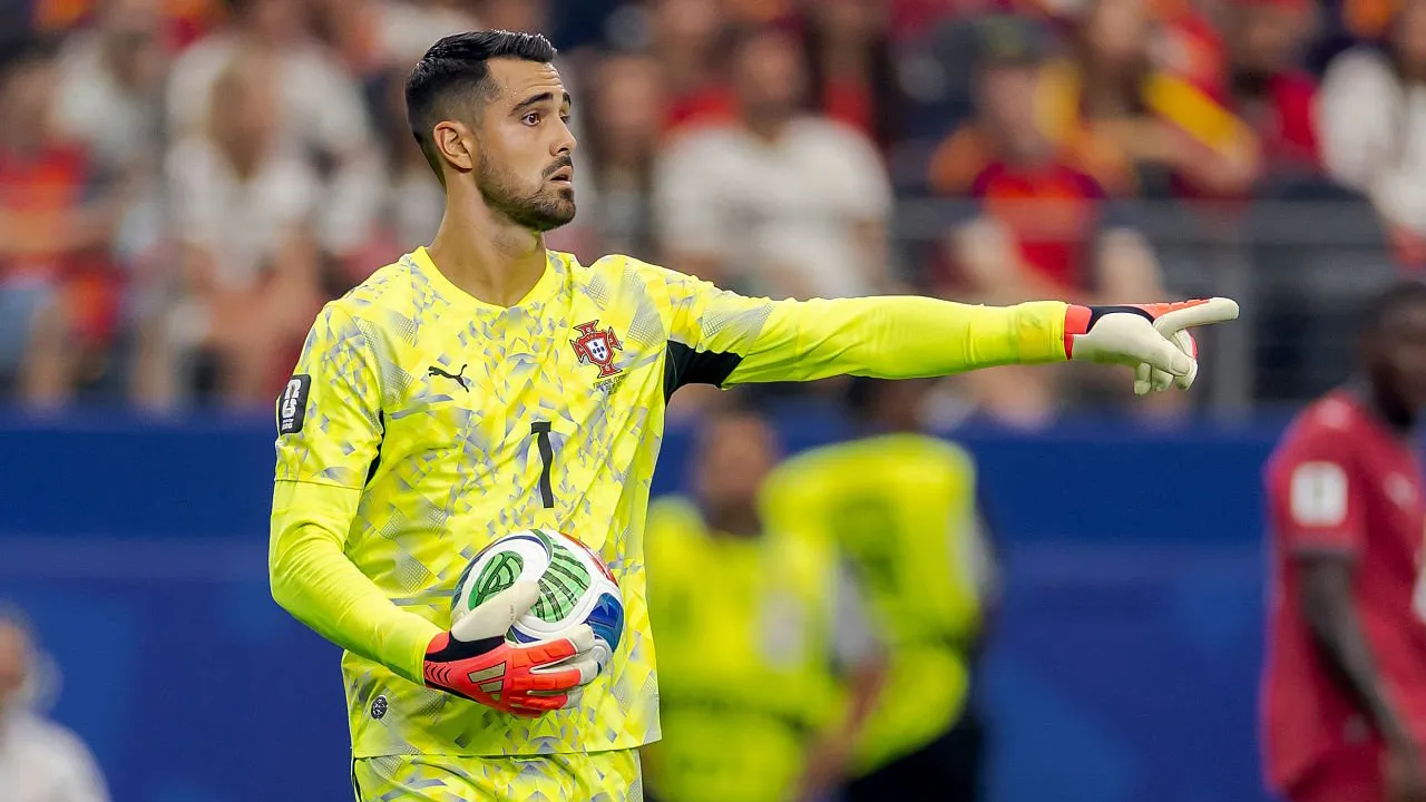Diogo Costa.