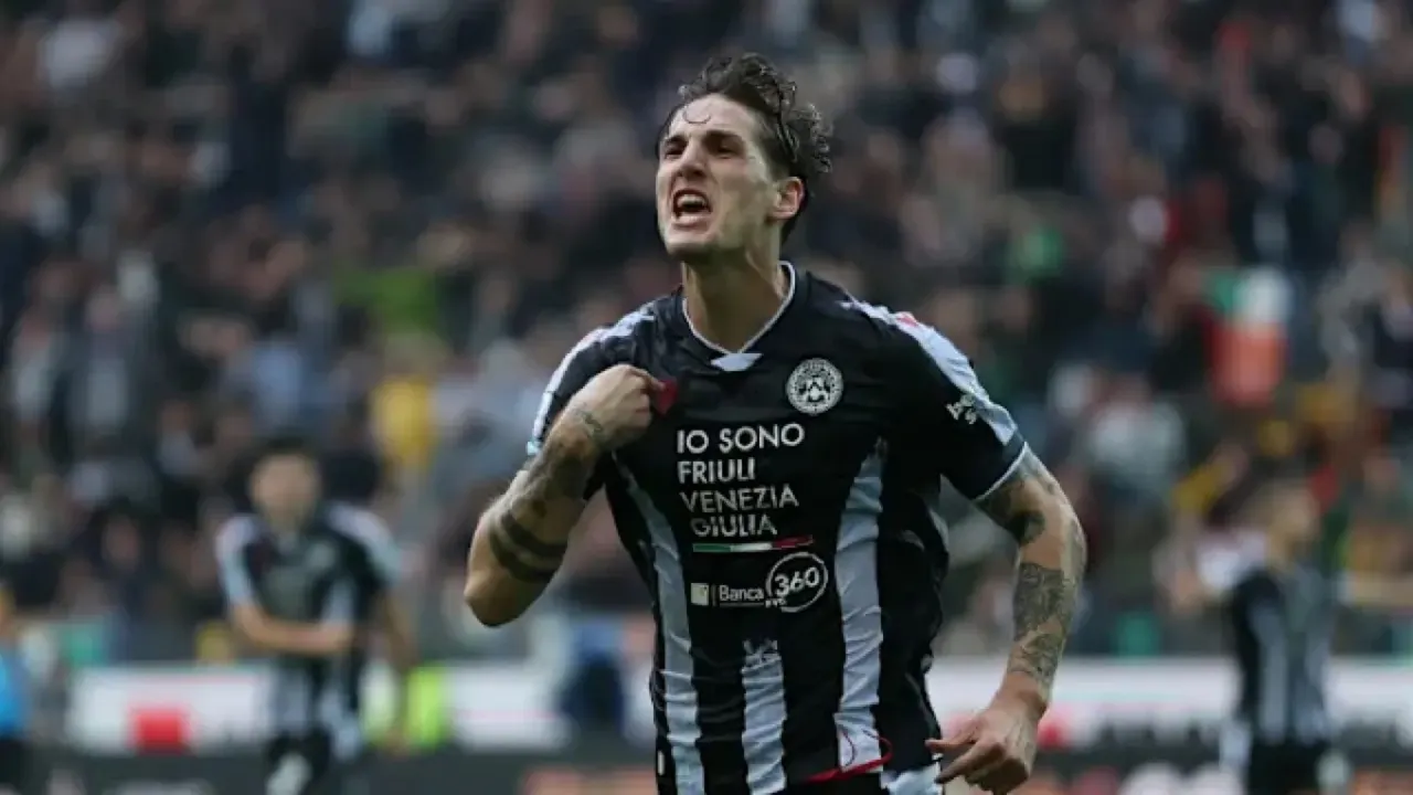 Ditengah Sengketa Gaji, Nicolo Zaniolo Ditawarkan ke AC Milan