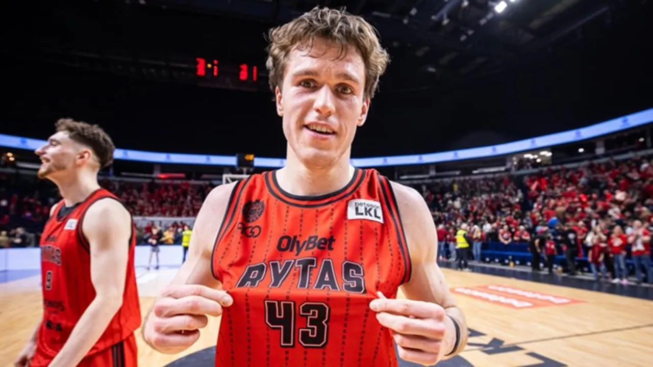 Fenerbahce Beko Rekrut Ignas Sargiunas dan Sertac Sanli