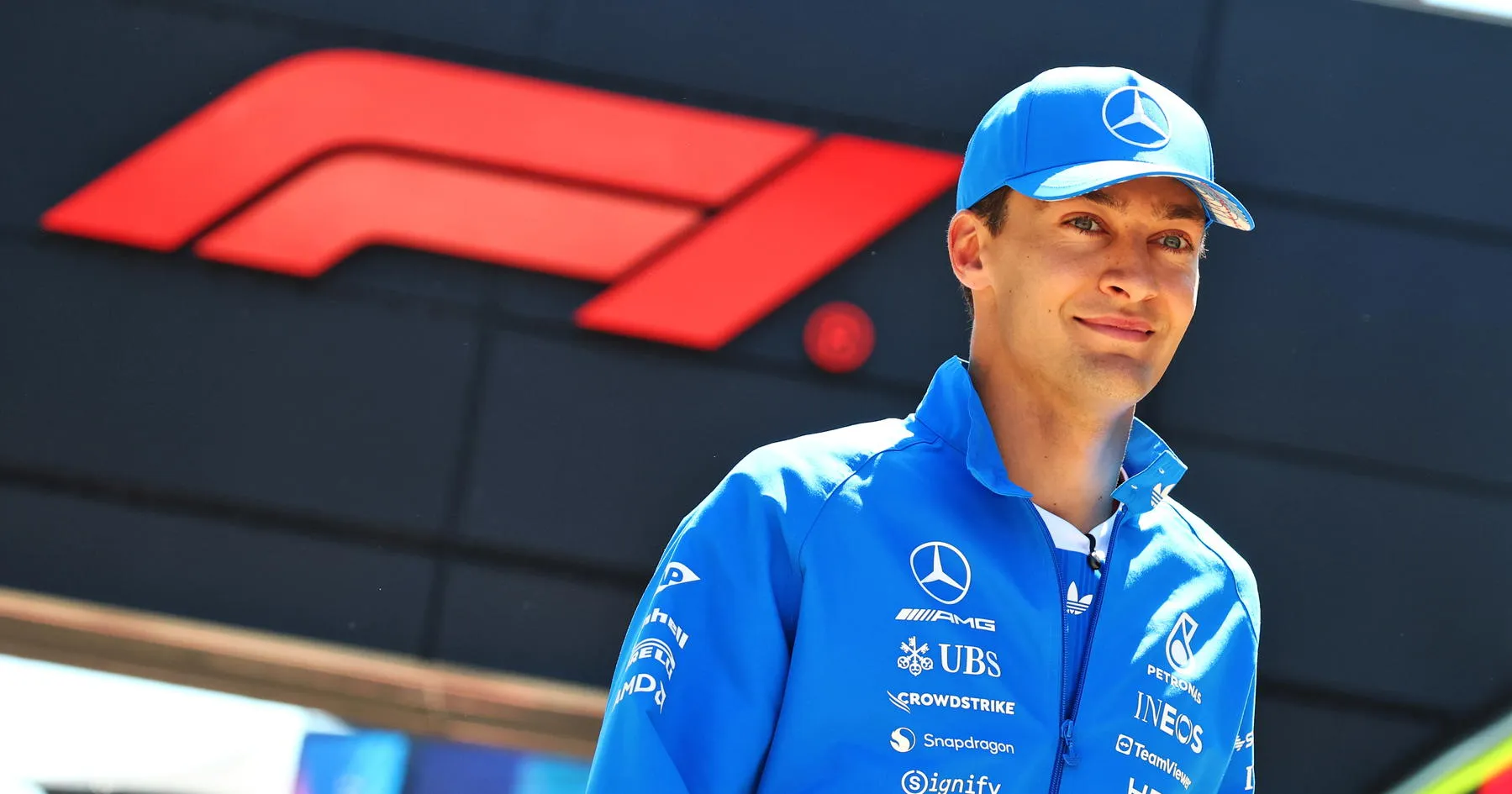 George Russell Ungkap Aturan F1 Usai Usulan Sainz - sumber: (racingnews365)