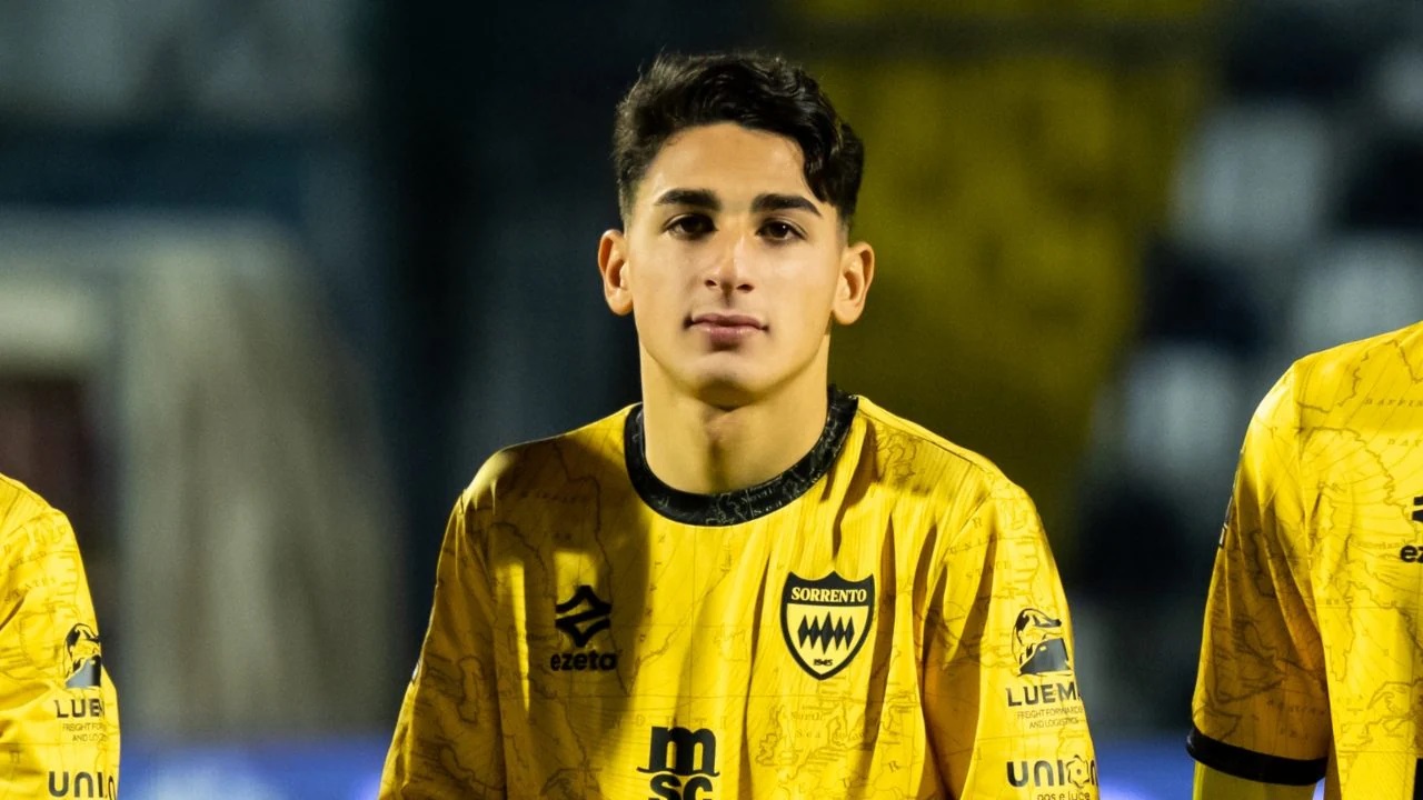 Mattia Esposito Pilih Napoli, Kalahkan Minat Inter Milan dan Klub Lain