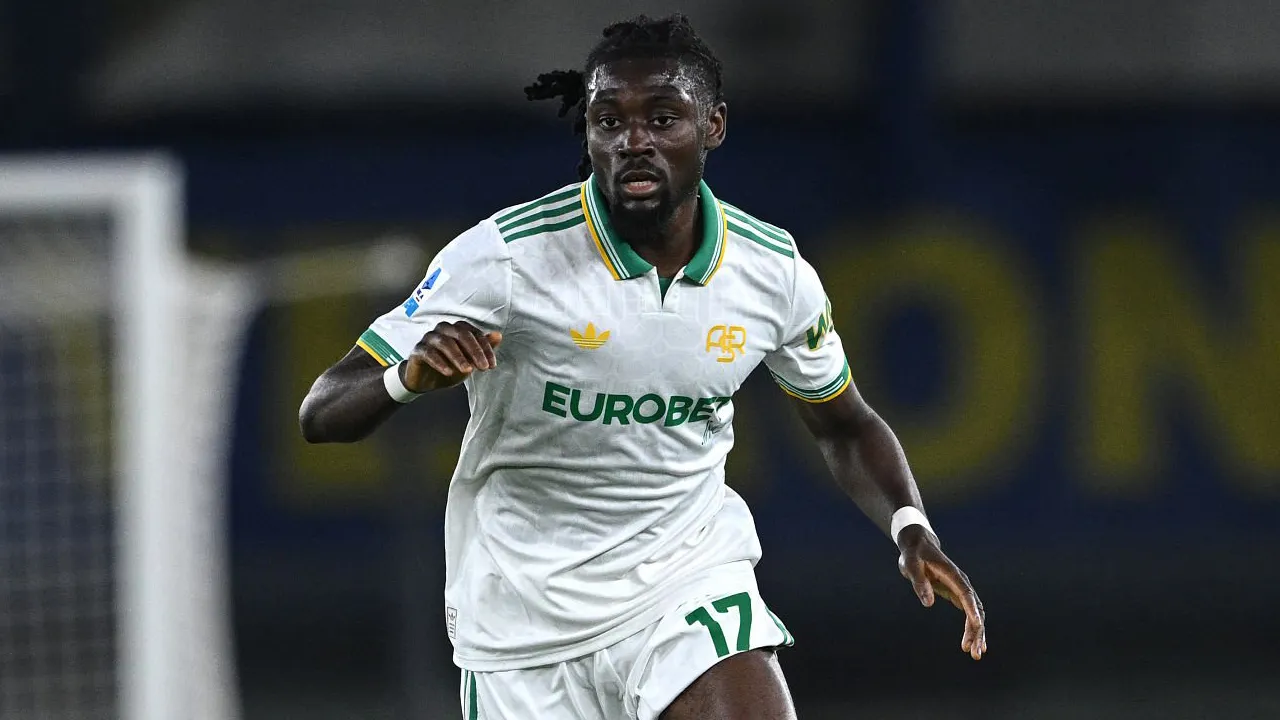 MU Belum Menyerah, Manu Kone Masih Masuk Daftar Target Transfer