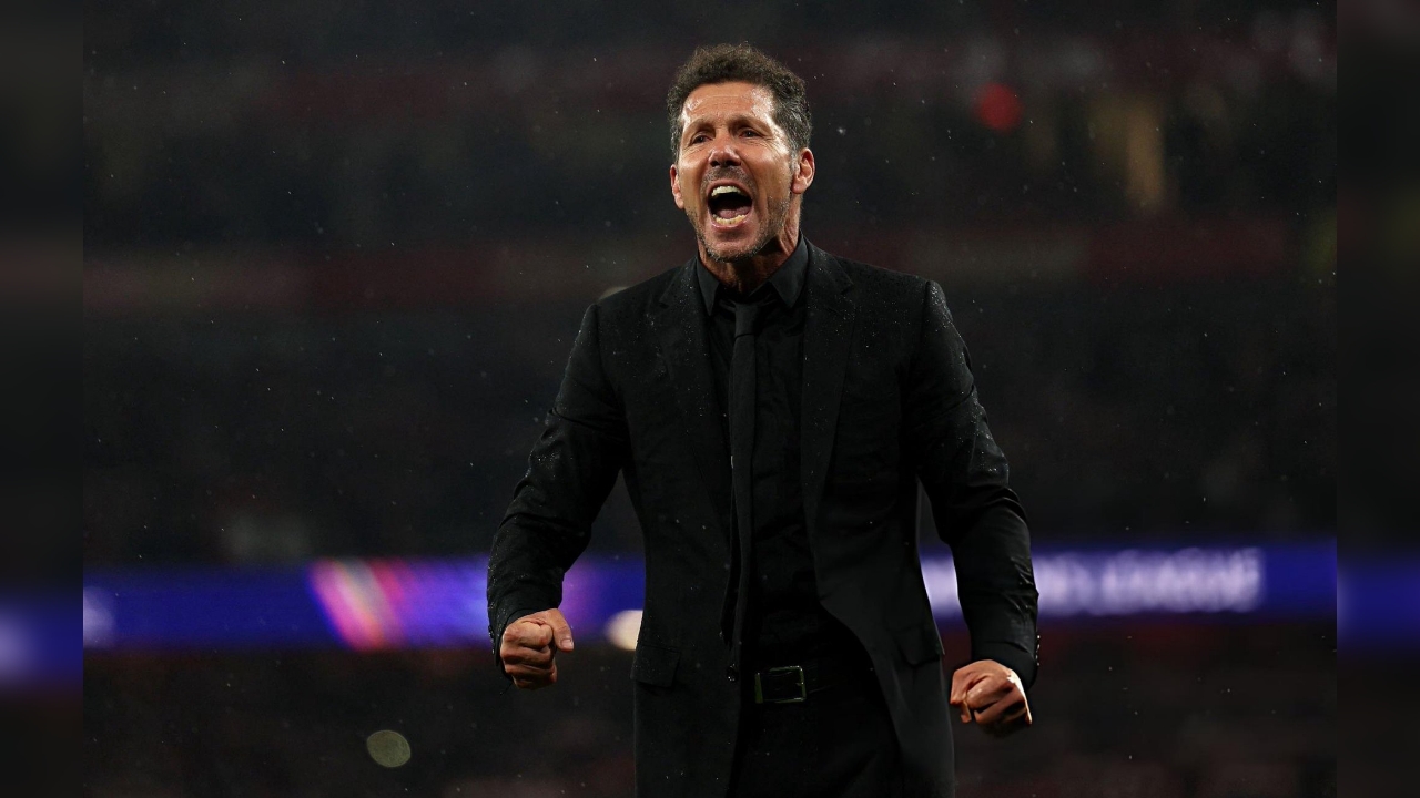 Atletico Madrid Pertimbangkan Rekrut Defender Barcelona