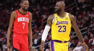 Durant Prediksi Kepulangan LeBron ke Cavaliers atau 76ers