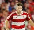 Gerard Gumbau Berkomitmen Bertahan dengan Granada