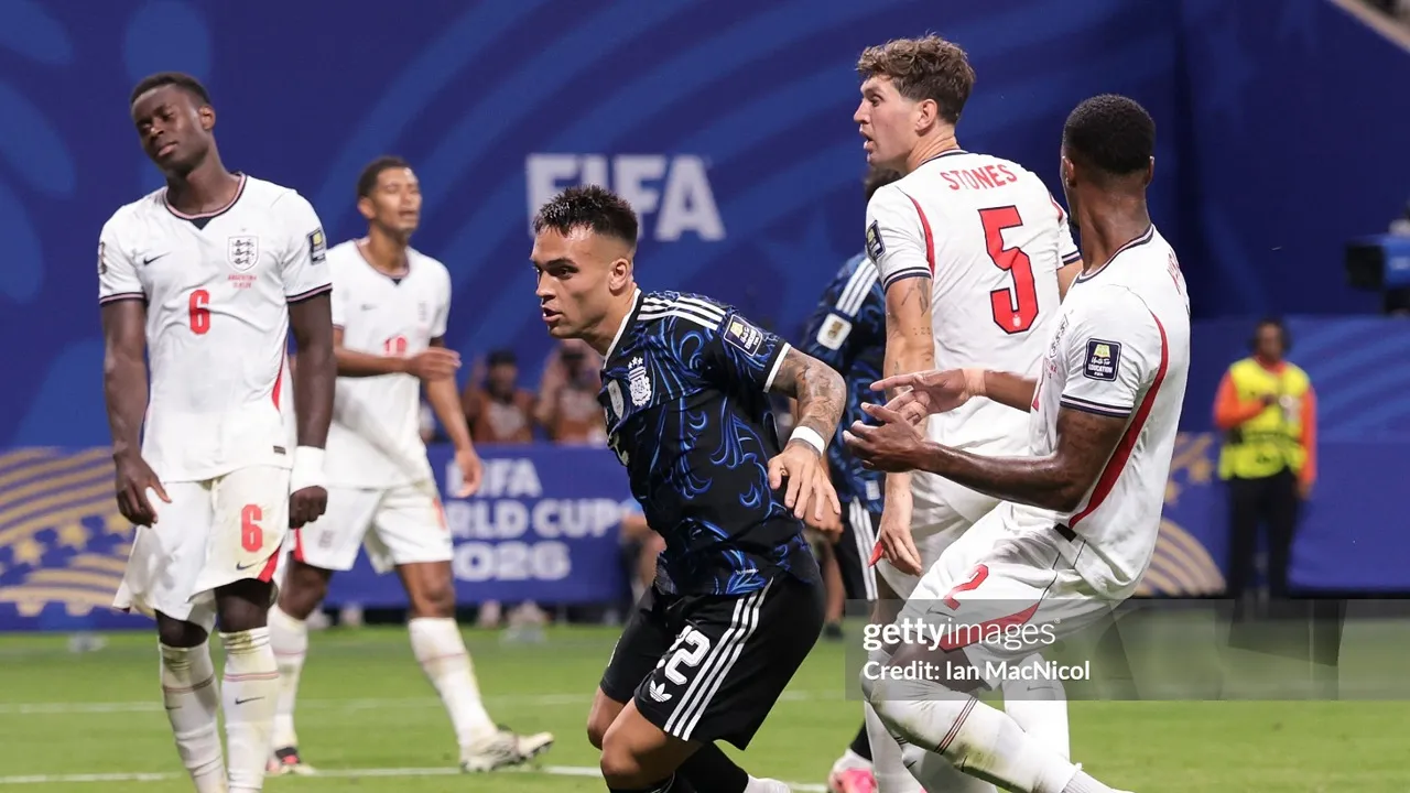 Inggris 1-2 Argentina: Comeback Dramatis Antar La Albiceleste ke Final