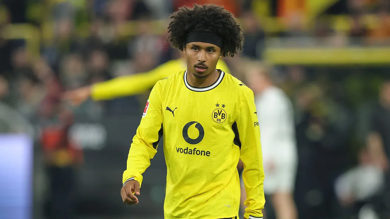 Karim Adeyemi Sudah Tiba di Barcelona, Transfer Tinggal Selangkah Lagi