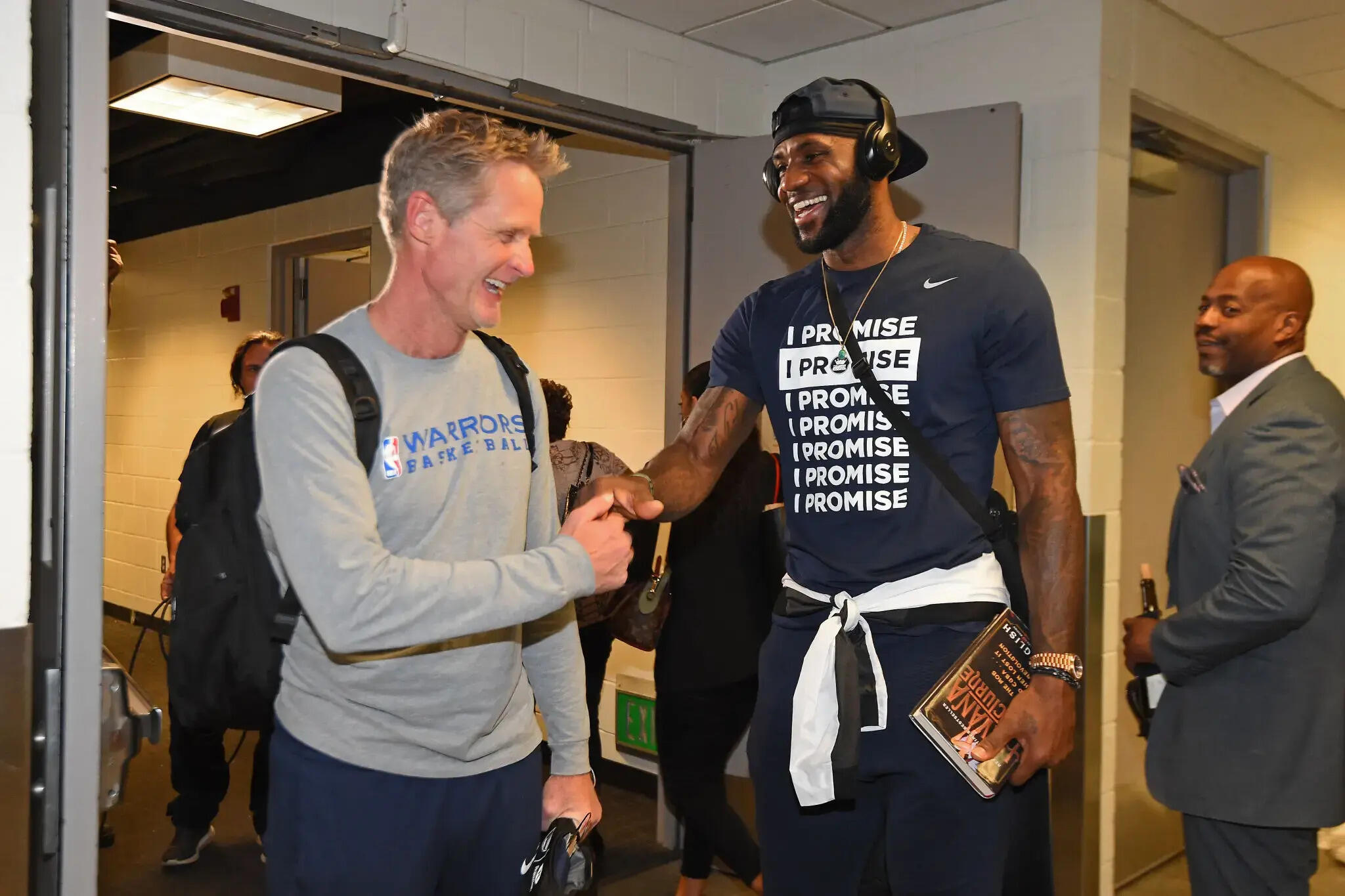 LeBron James ke Warriors? Celetukan Kerr Picu Rumor Heboh