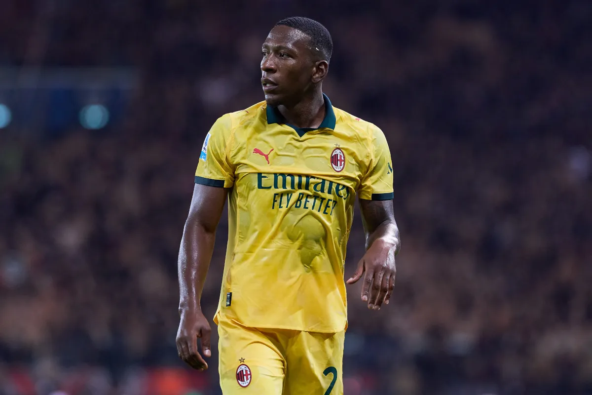 Negosiasi Lanjutan: Aston Villa Dekati Kesepakatan Estupinan dengan Milan - sumber: (footballitalia)