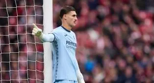 Real Betis Mulai Mencari Pengganti Kiper Pau Lopez