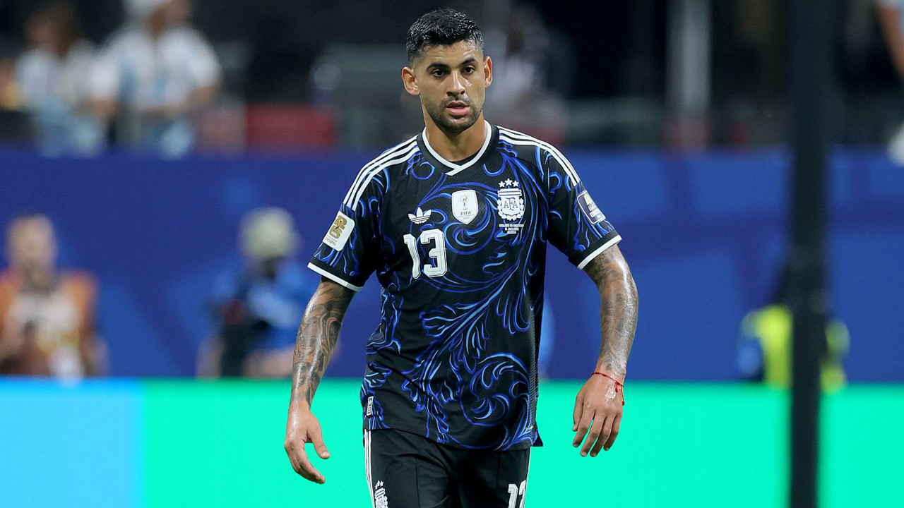 Usai Antar Argentina ke Final, Cristian Romero Balas Kritikan Gary Neville