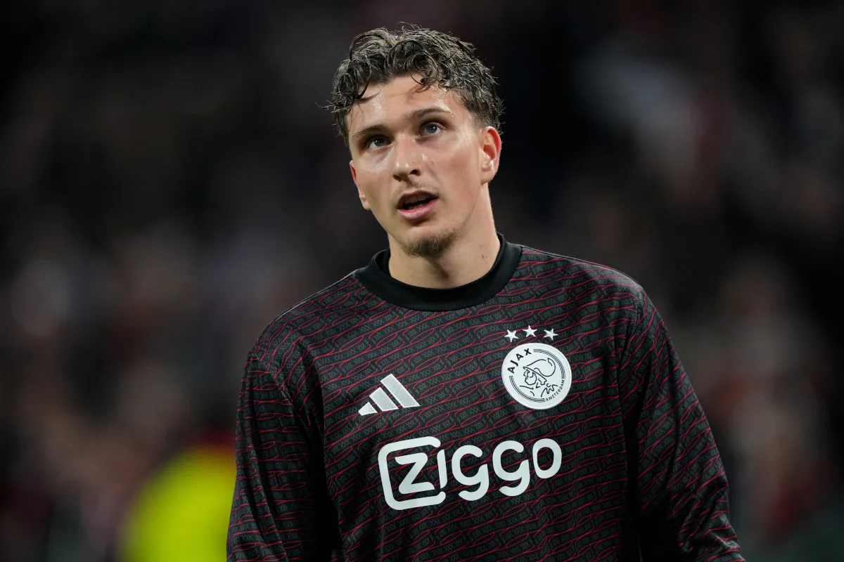 AS Roma Bidik Godts Sebagai Opsi Pengganti Summerville