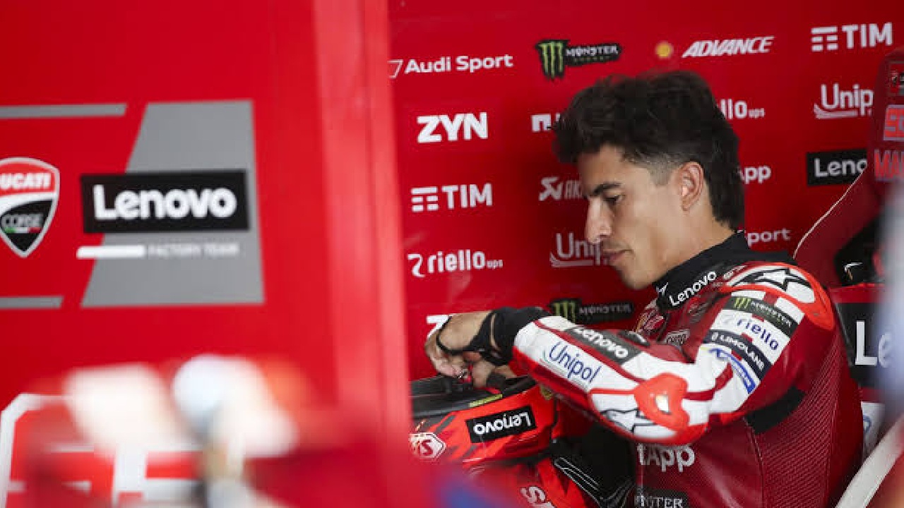 Dovizioso Ungkap Perjuangan Marc Marquez Tahan Insting Menyerang Demi Gelar