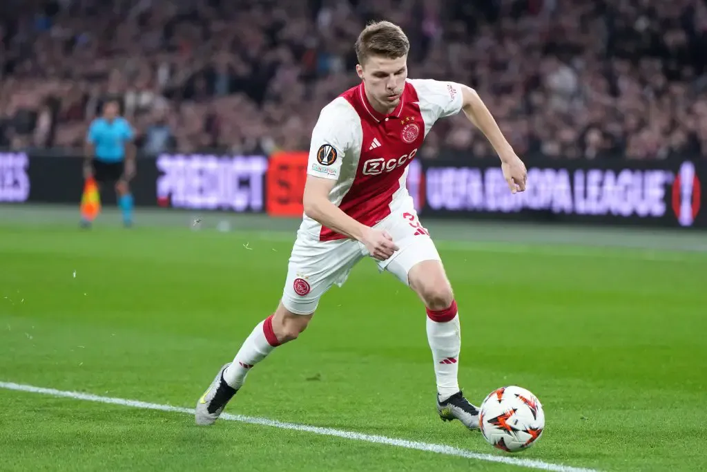 Frankfurt Ajukan Penawaran Pertama untuk Anton Gaaei - sumber: (getfootballnewsgermany)
