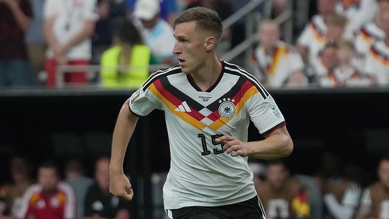 Harapan Real Madrid Rekrut Nico Schlotterbeck Resmi Kandas