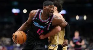 NBA Bebaskan Bam Adebayo dari Sanksi Insiden Herro