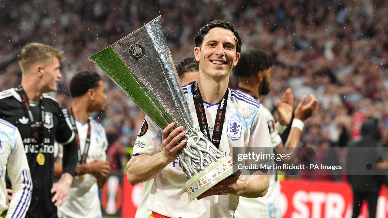 Pau Torres Ungkap Rencana Tinggalkan Aston Villa dan Kembali ke Villarreal