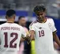 Porro dan Yamal Latihan Terpisah Jelang Final vs Argentina
