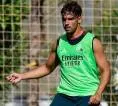 Raul Asencio Mulai Buka Pintu Keluar dari Real Madrid