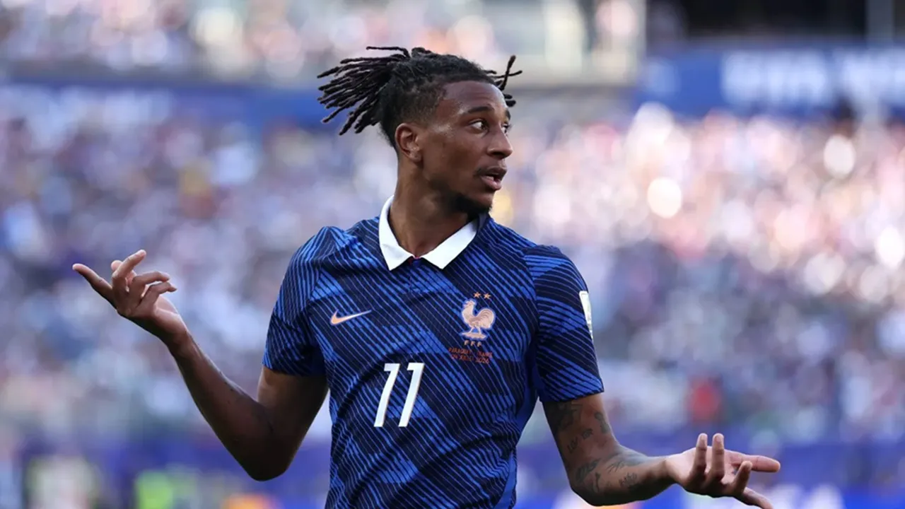 Real Madrid Siapkan Biaya Transfer yang Besar Demi Michael Olise