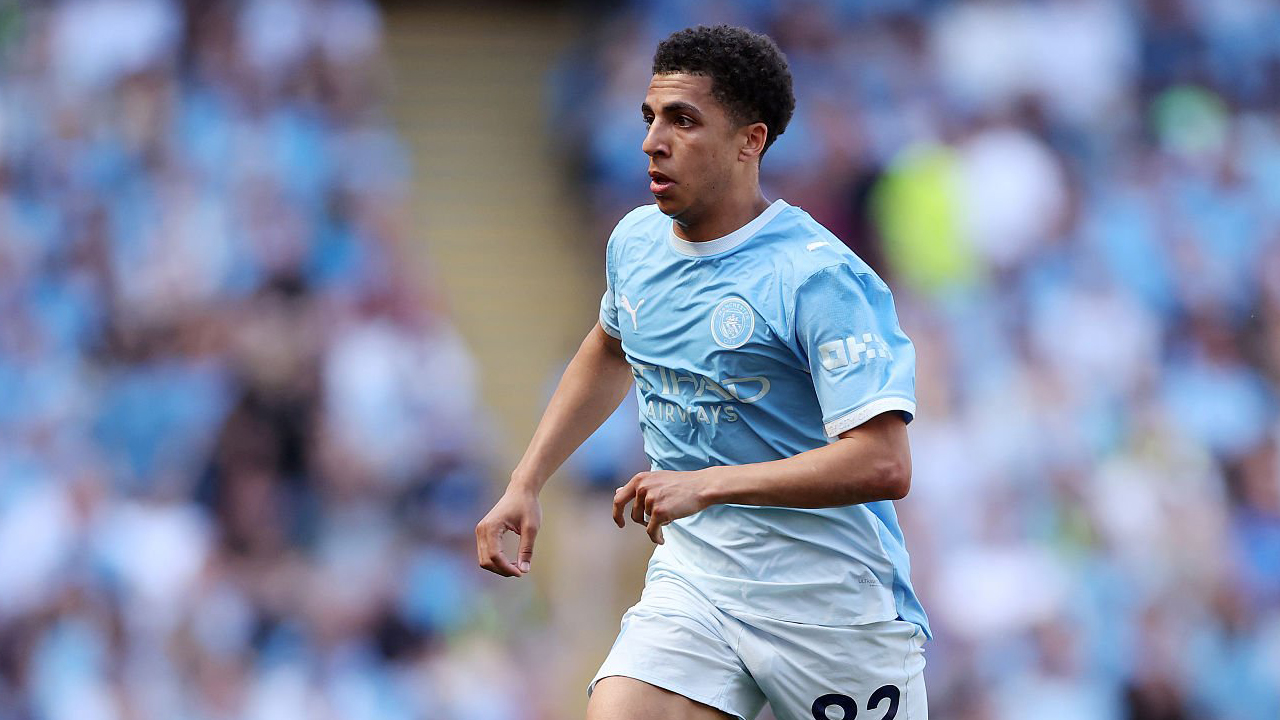 Rico Lewis Masuk Radar Everton, Manchester City Pasang Harga Segini