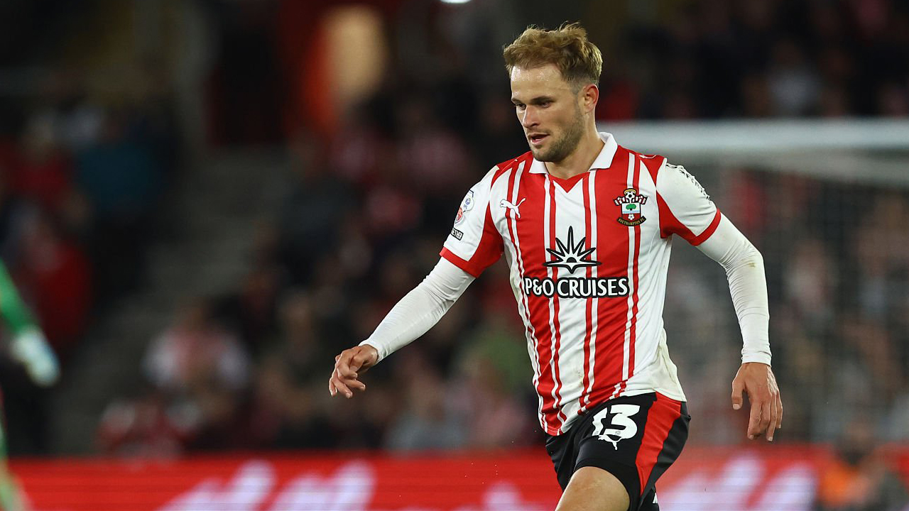 Spurs dan Everton Bersaing Ketat Gaet Leo Scienza dari Southampton