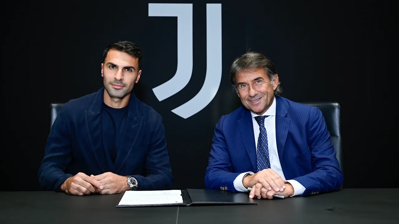 Zeki Celik Mulai Berlatih di Juventus Bareng Kenan Yildiz Pekan Depan