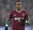 Agen Tawarkan Crysencio Summerville ke MU dan Aston Villa