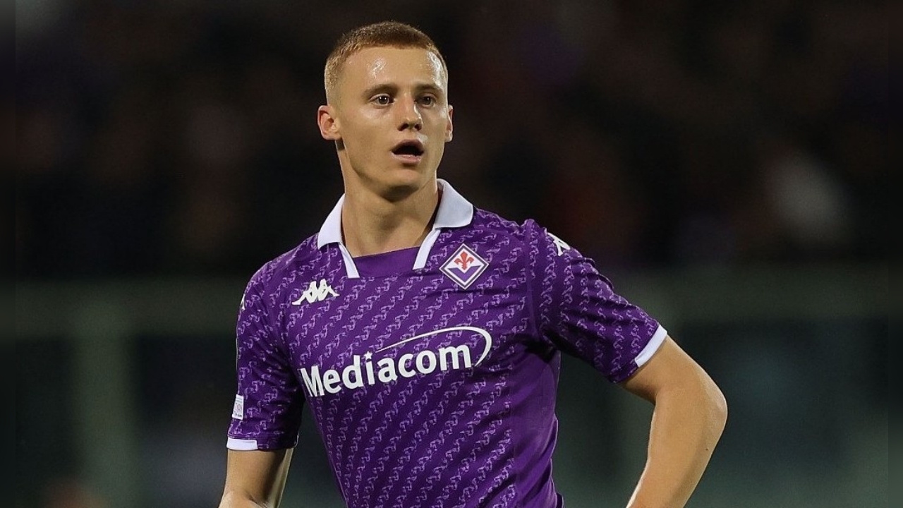 Bukan Target Utama, Lazio Pantau Bek Fiorentina