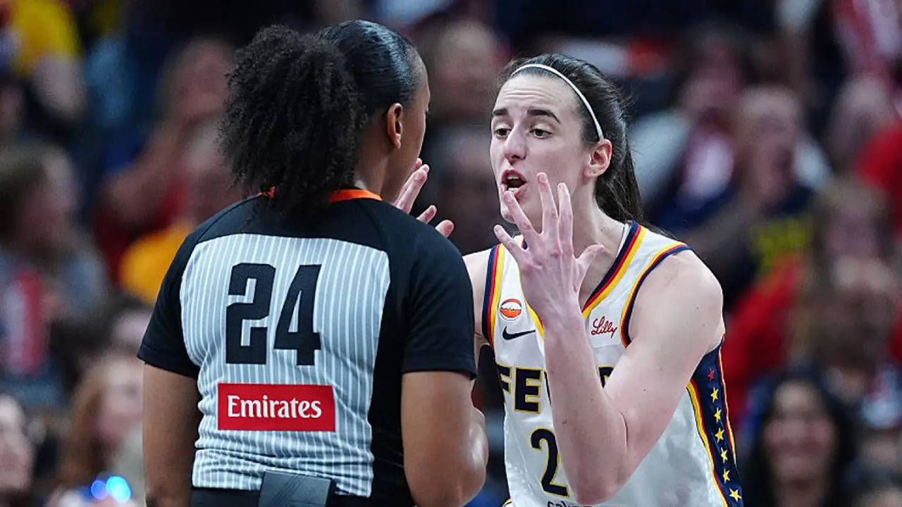Indiana Fever Tumbang, Caitlin Clark Soroti Keputusan Wasit