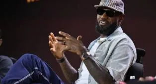 LeBron Picu Spekulasi ke Sixers dengan Frasa Ikonik