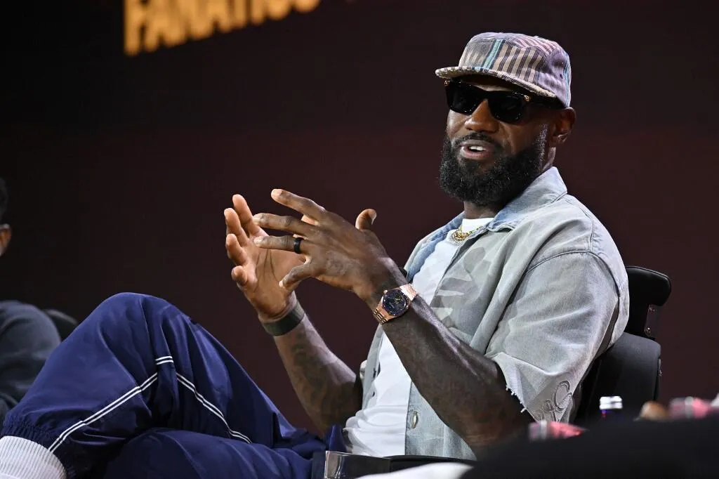 LeBron Picu Spekulasi ke Sixers dengan Frasa Ikonik