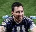Messi Komentari Foto Viralnya Bersama Lamine Yamal