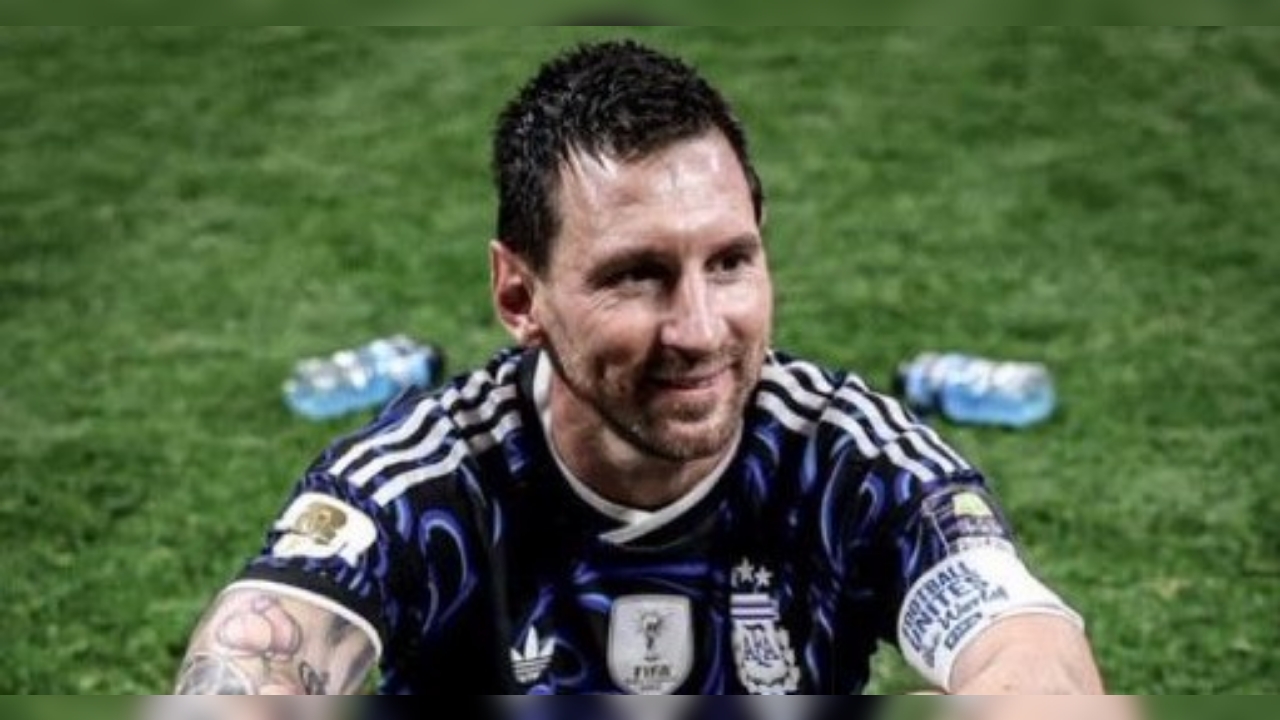 Messi Komentari Foto Viralnya Bersama Lamine Yamal