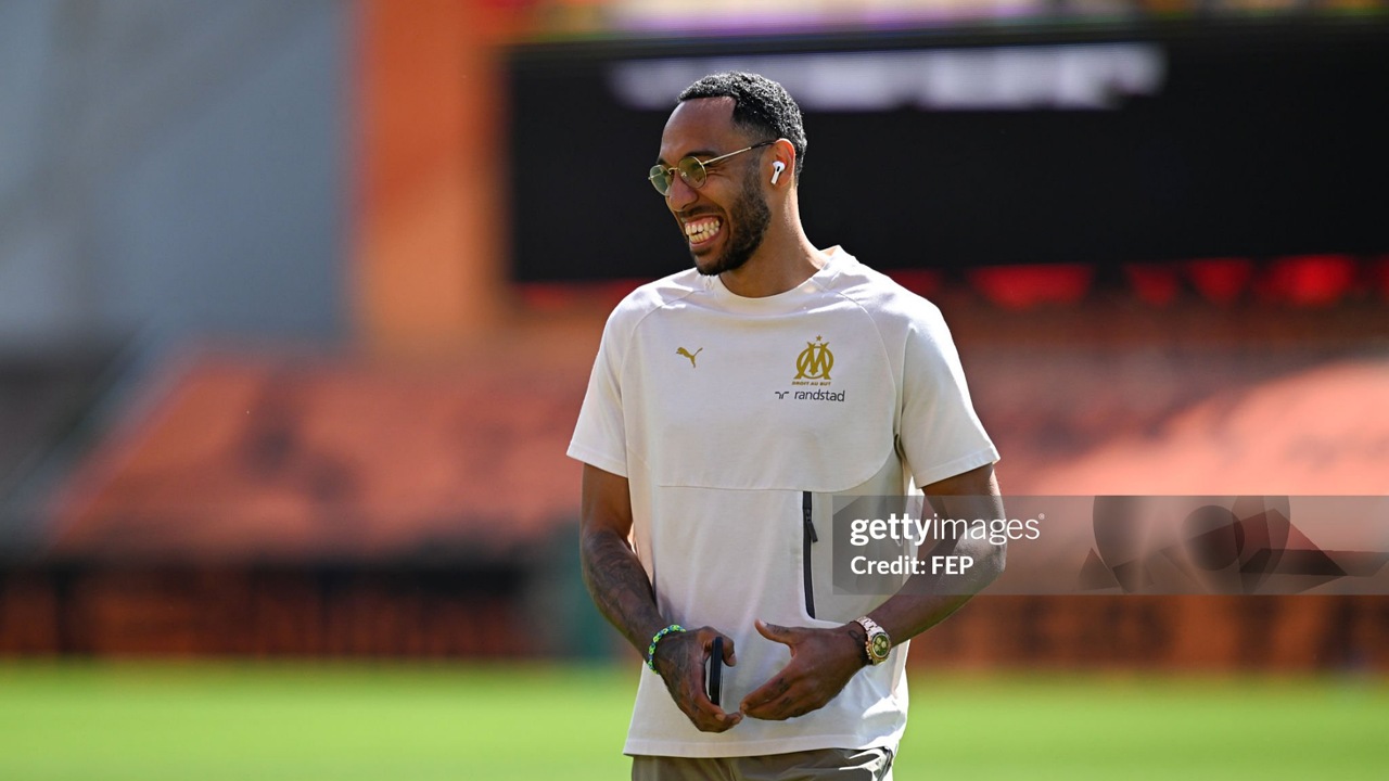 Pierre-Emerick Aubameyang Resmi Gabung Deportivo La Coruna