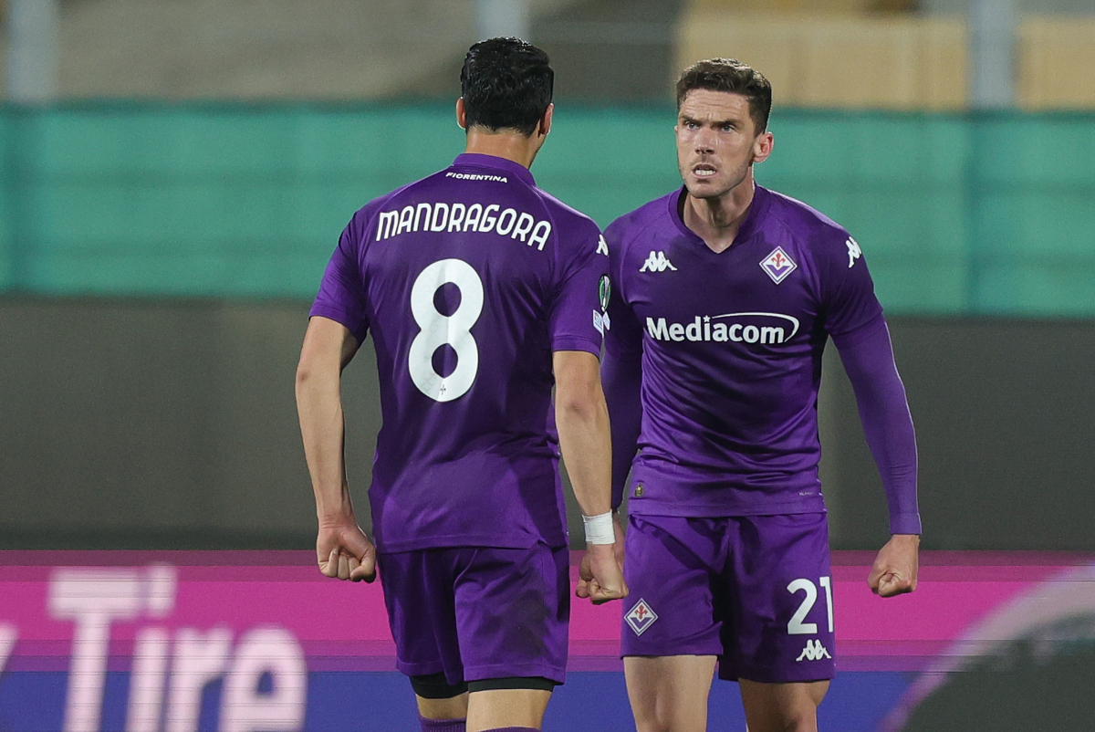 Resmi ke Schalke 04, Gosens Tinggalkan Fiorentina dengan Haru